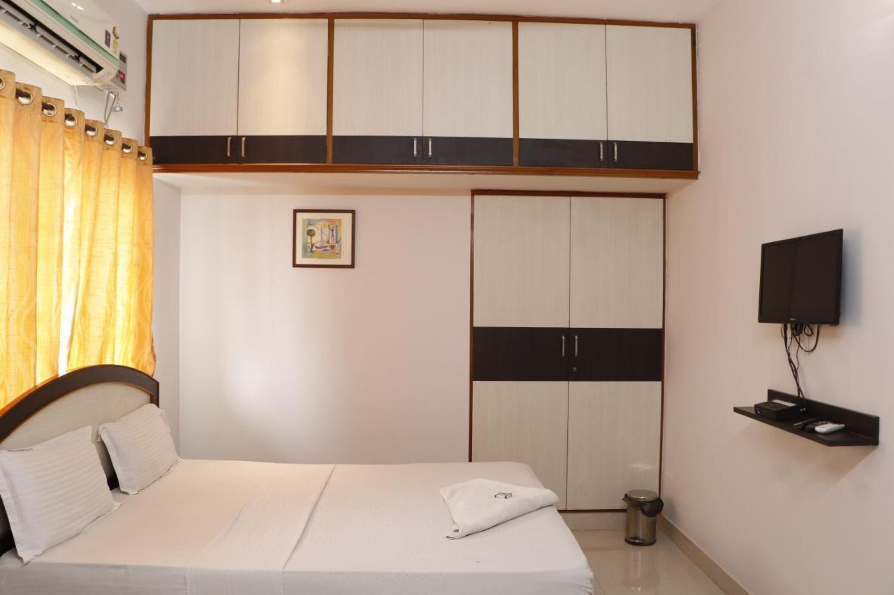 Fiesta House Pallikaranai Chennai Zewnętrze zdjęcie