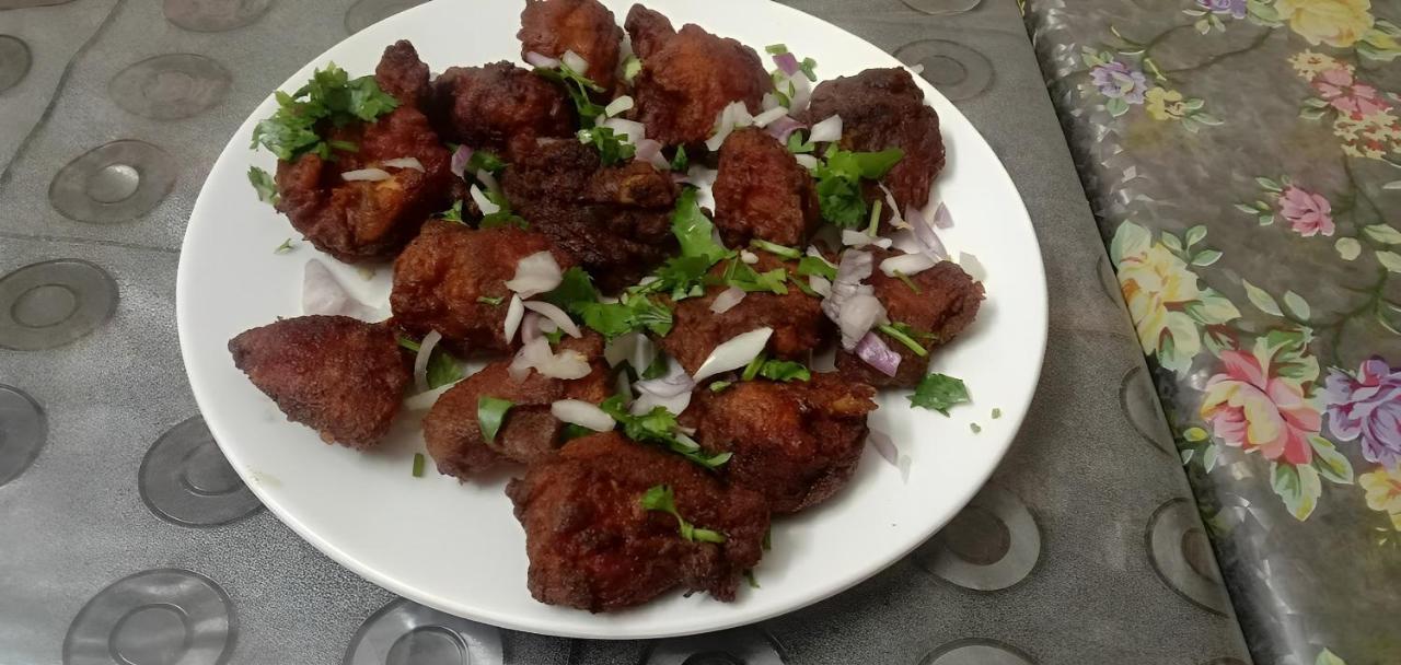Fiesta House Pallikaranai Chennai Zewnętrze zdjęcie